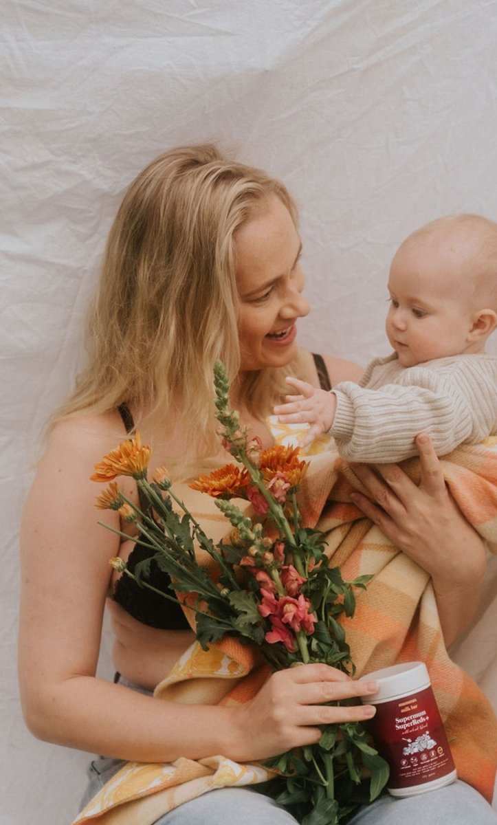 Prenatal & Postnatal Nutrition Gift Bundle